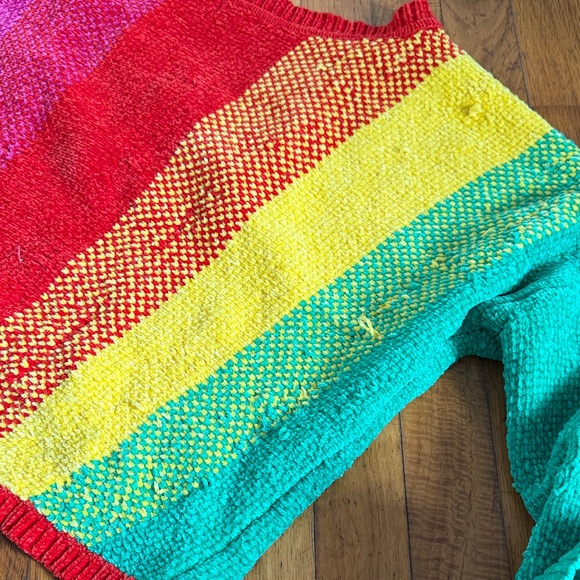 Silence + Noise Rainbow Gradient V-Neck Sweater - Picture 4 of 6